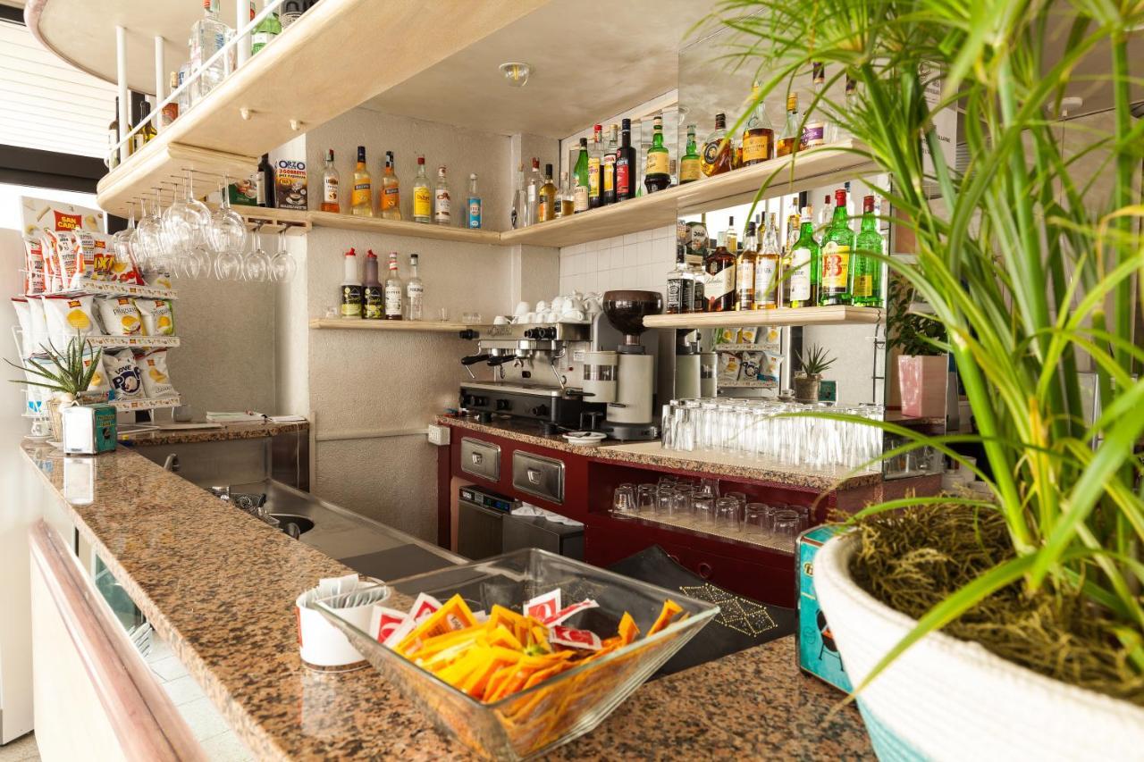 Hotel Al Nuovo Porto Bellaria-Igea Marina Buitenkant foto