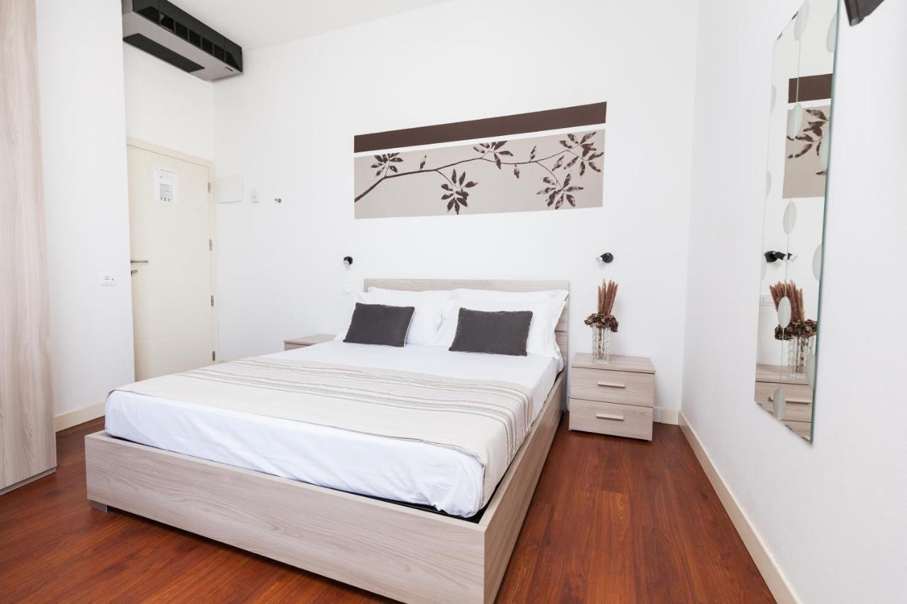 Hotel Al Nuovo Porto Bellaria-Igea Marina Buitenkant foto
