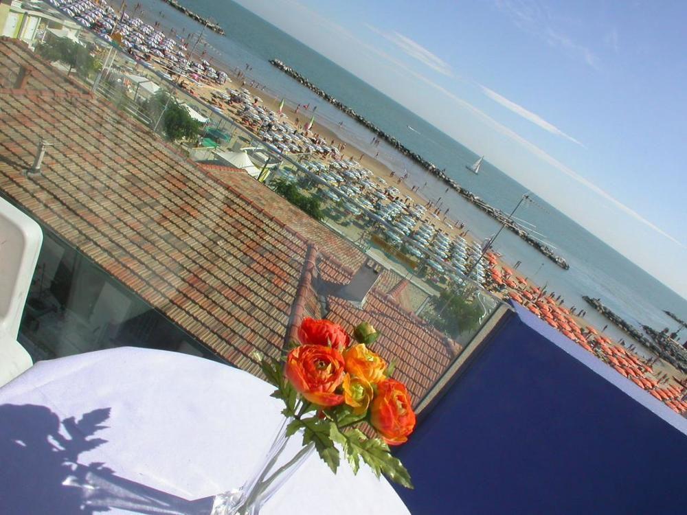 Hotel Al Nuovo Porto Bellaria-Igea Marina Buitenkant foto